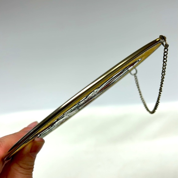 Vintage 7” painted stained  glass “style” Cardinal & holly berries   sun catcher - Picture 5 of 6